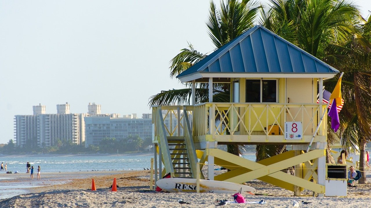 Spanish Language and Culture Immersion Summer Program for Teens in Miami, Florida