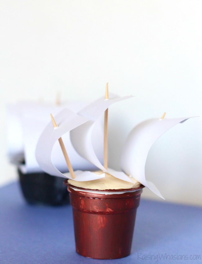Thanksgiving Boat STEM Challenge